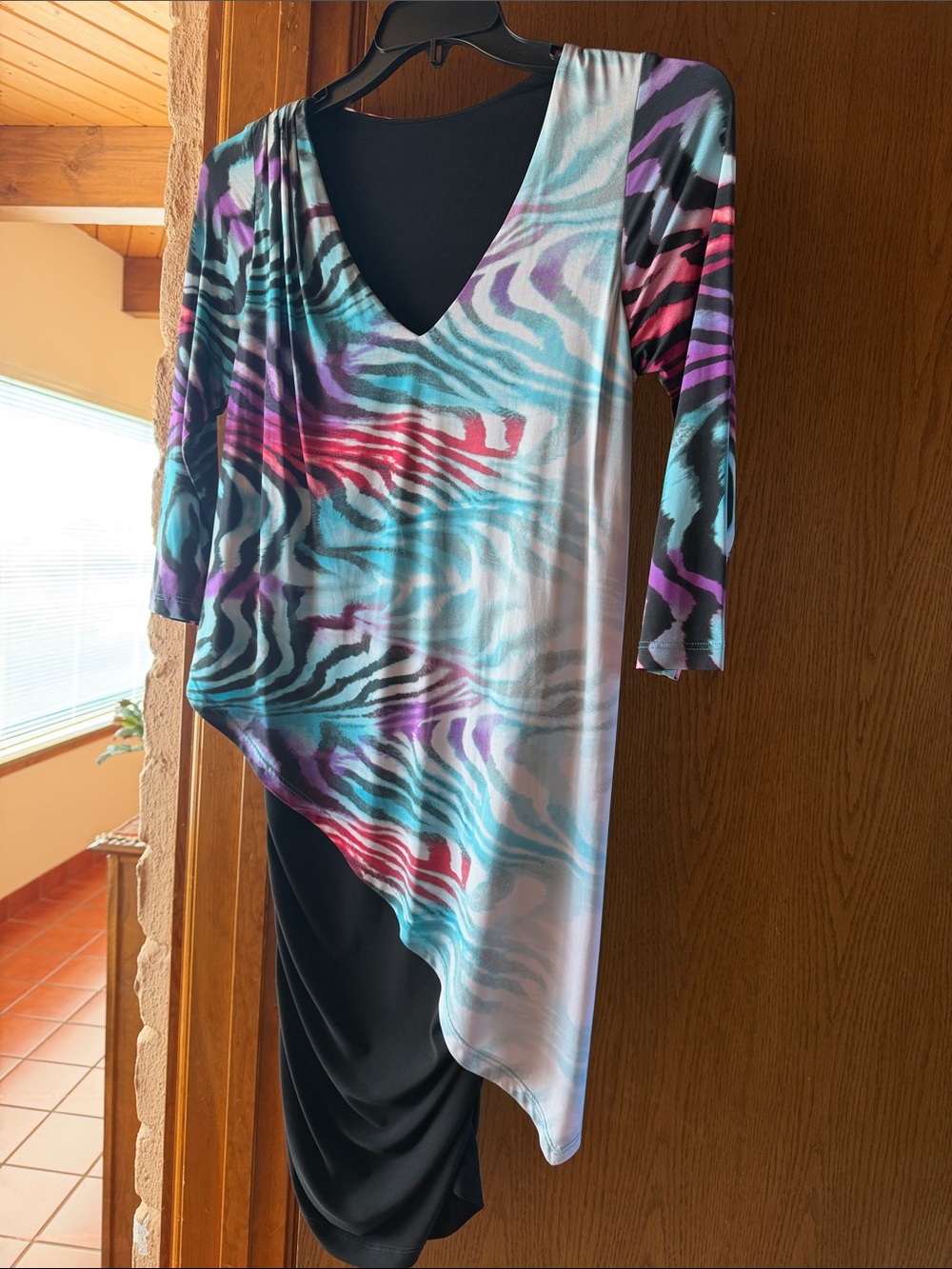 Last Tango Multicolor Zebra-Print Asymmetric V-Neck Tunic